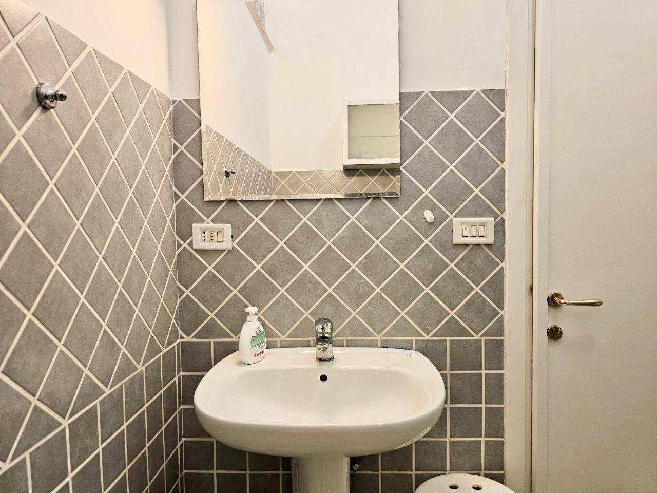 Apartment Marconi Living Rom